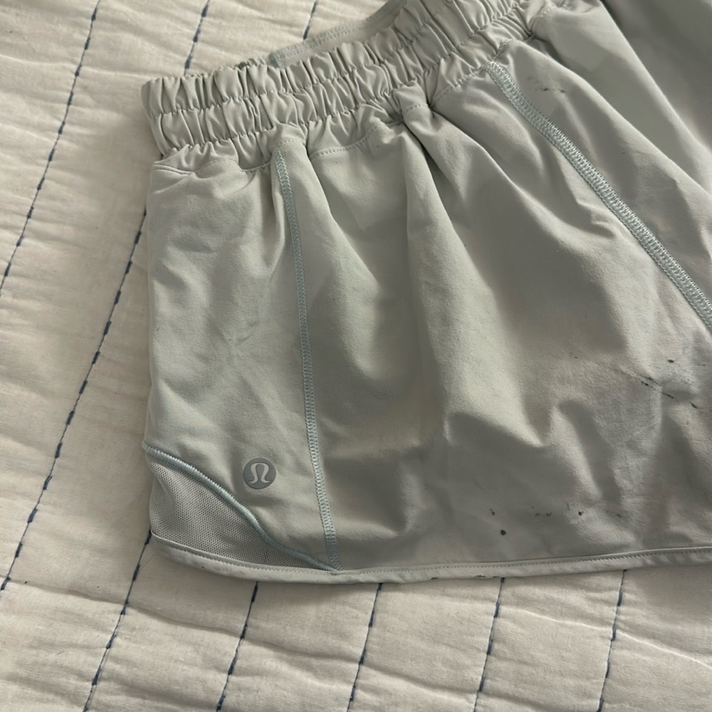 lululemon hotty hot shorts